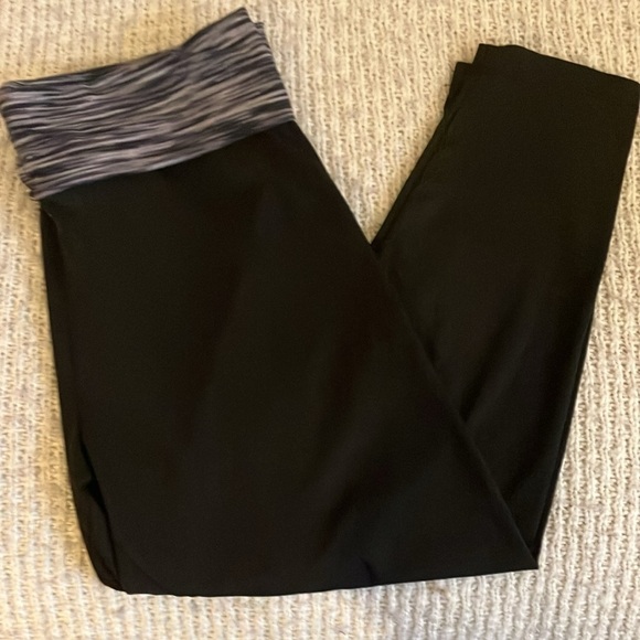 Planet Motherhood Maternity Leggings Large - Picture 1 of 3